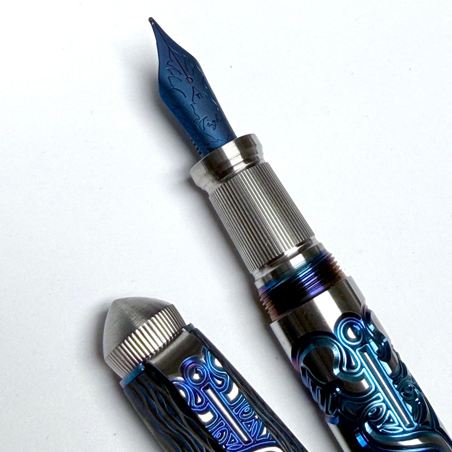 Caduceus & Carbon Fiber Fountain Pen