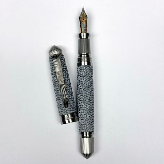 Cracked Ice — White Fiberglass & Carbon Fiber Pen