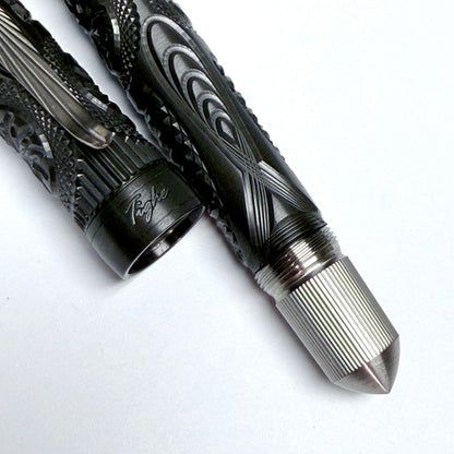 Victorian Zirconium Fountain Pen – 18K Gold Two-Tone Nib